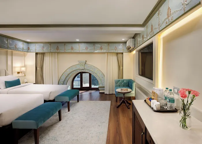 Shanker-palatial Heritage Hotel 4*