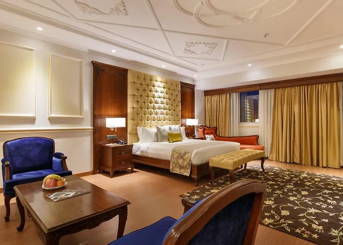 Shanker-palatial Heritage Hotel 4*